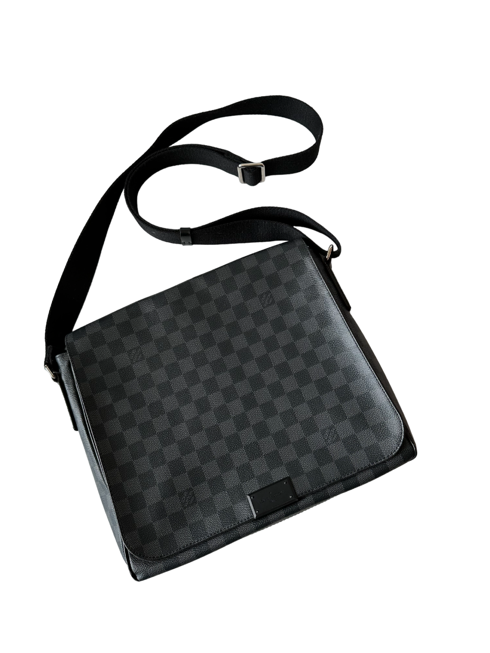 Louis Vuitton District PM shoulder bag – mmluxuryshop